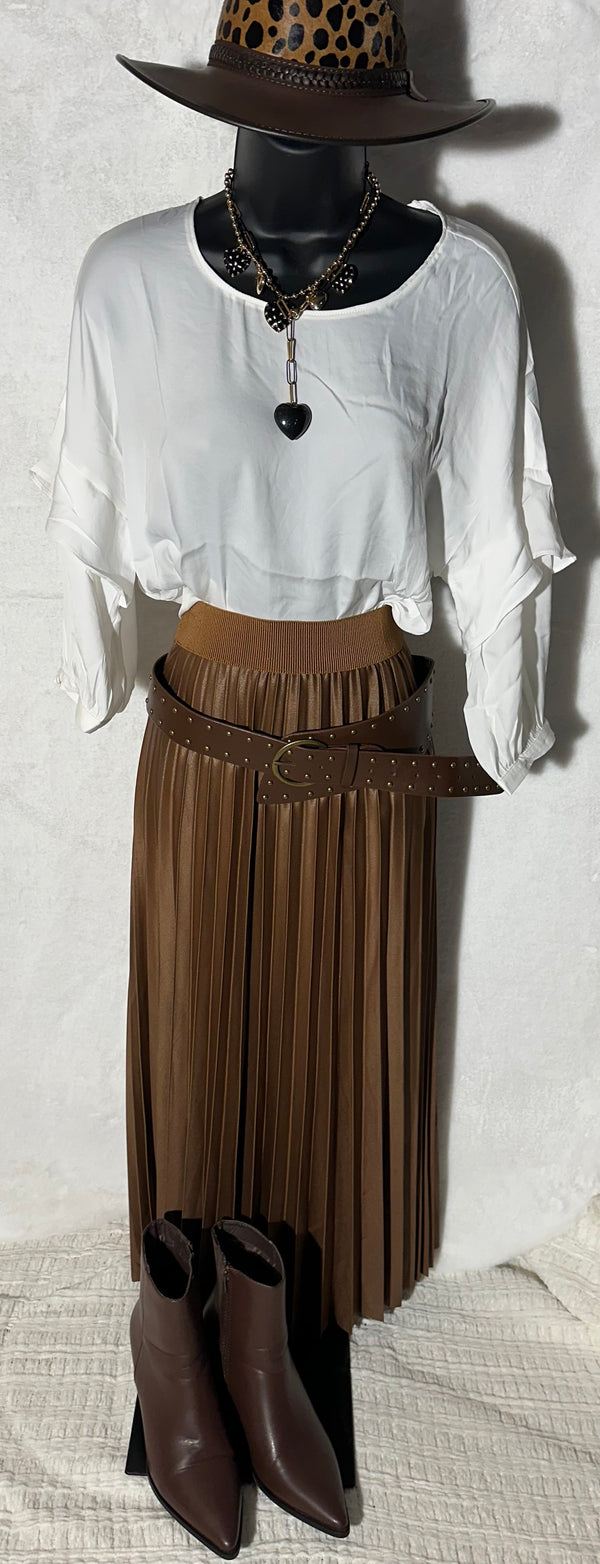 The Sandra Flowy Blouse with Ruffle Detail